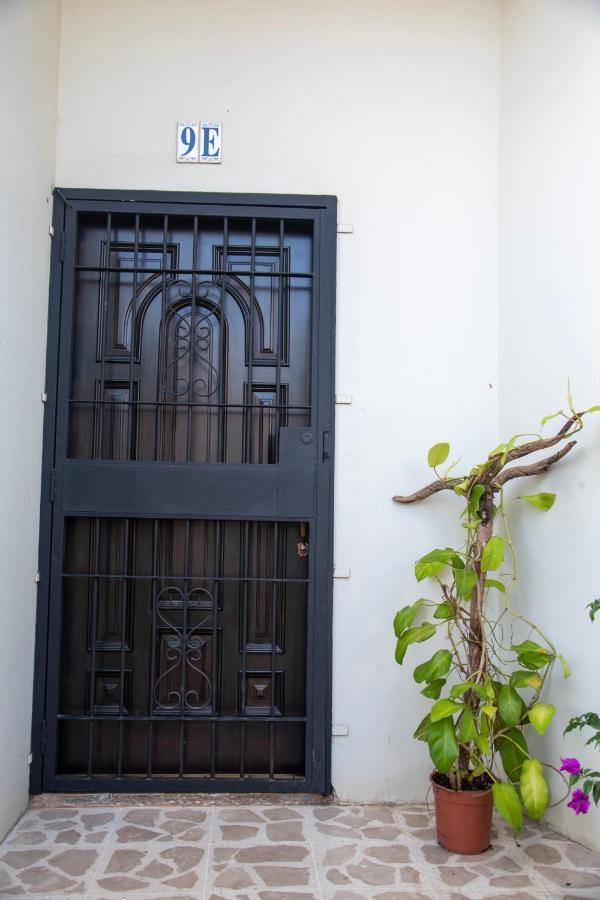 Hostel Carmelas, Airport Juan Santamaria, Alajuela, San Jose *